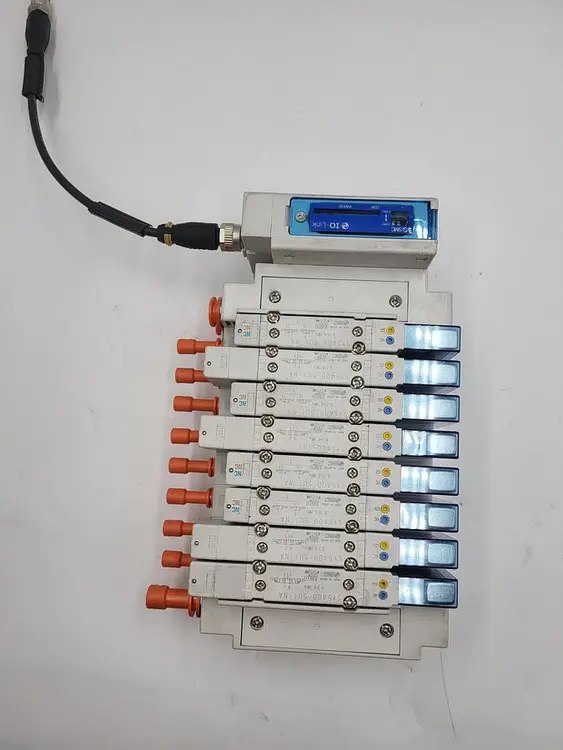Used SMC SMC HHB-144695 PNEUMATIC HUB & 8 SOLENOID VALVES SY5100-5U1 Solenoid Regulators | ND Industrial Surplus #1225319