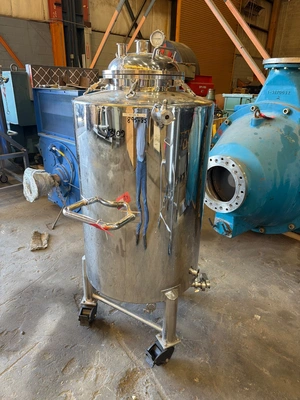USED STOUT 100 GALLON