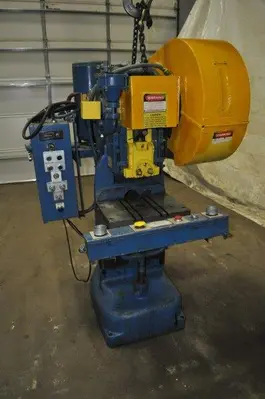 USED 1988 ROUSSELLE 25 H
