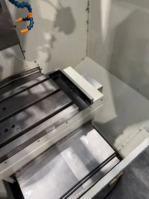 2015 HAAS MINI MILL Vertical Machining Centers | GMT (9)