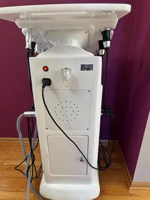Used 2021 INSTASCULPING FAST SLIM MEDICAL GRADE BODY CONTOURING  RF BODY AND FACE SCULPTING Aspirator - Liposuction Systems Minnesota US | Midwest Medical #1467859