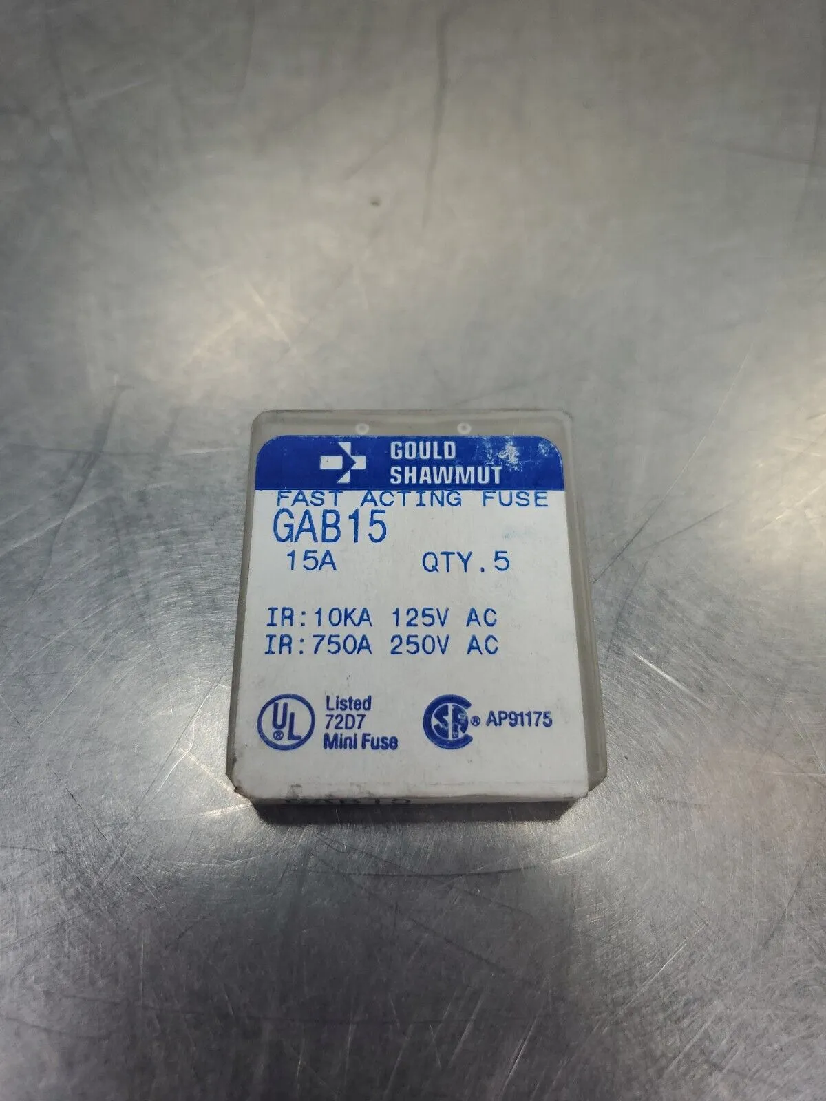 Gould Shawmut GAB15 Fast Acting Fuse 250VAC 15 AMP. 4D-BOX#2