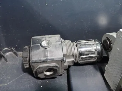 The Sheffer Corp, Norgren, Smc  Hydraulic Cylinder, Flow Control Valve, Pressure Relief Valve