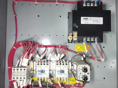 Low Voltage PDC / Switchgear Section, (1) 4000A, (5) 1200A Magnum DS Breakers, 600V 3PH
