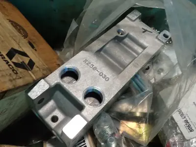 Various Manifold Blocks, Piston Hosuing, Auto Drain