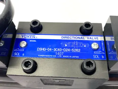 USED YUKEN HYDRAULIC DIRECTIONAL SOLENOID VALVE 31.5MPA 4570PSI