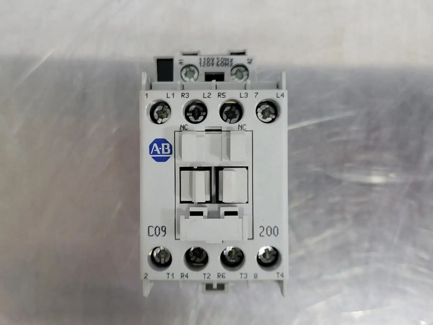 USED ALLEN-BRADLEY 100-C09D200