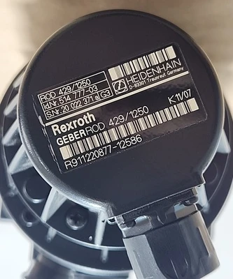 NEW Rexroth MAC090-0B136