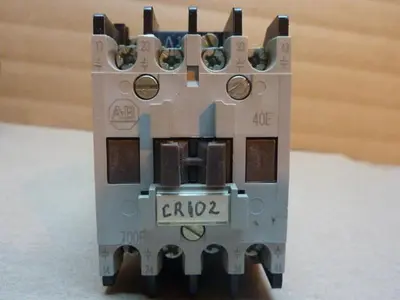 USED ALLEN BRADLEY 700-F400A1 SER B