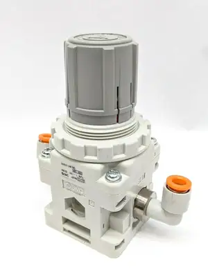 Used SMC Vacuum Regulator -100 To -1.3kPa Air Pressure Regulators Michigan US | Maverick Industrial Sales #1453114