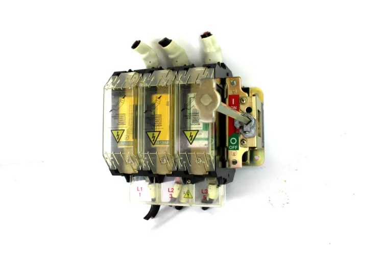 Used ALLEN BRADLEY 194R-NJ200P3 Relays & Switches Kentucky US | Industrial Parts R Us Inc. #358013
