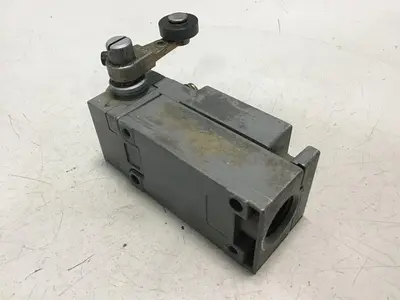 USED SQUARE D 9007-C66B2