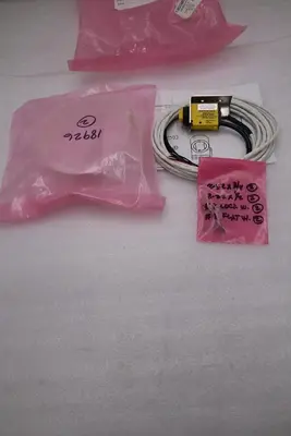 NEW Banner SM312LVAG Photoelectric Sensor STOCK H1551A