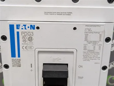 250A Eaton PDG33F0250TFAJ Power Defense Circuit Breaker 3 pole 600VAC New NIB