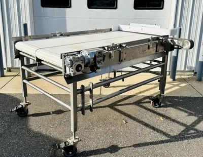 USED BURFORD SO72846 S.S. ACCUMULATION TABLE W/ 2-MOTORS
