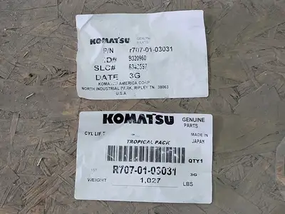 USED KOMATSU R707-01-0303