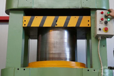 Used MAKEY BOWLEY EUROPRESS 1000 Hydraulic Presses NL | Mach 4 Metal #1420541