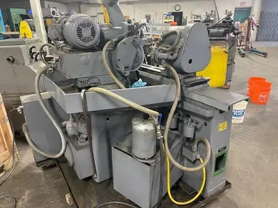 10” X 20” 1R UNIVERSAL CYLINDRICAL GRINDER W/ ID ATTACHMENT