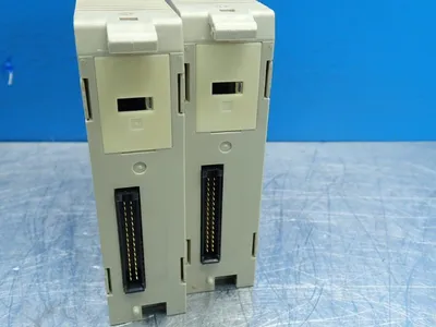 USED OMRON C200HOD212