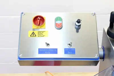 KRUMBEIN | BBS-VE Hinge Cut Tabletop Slicer