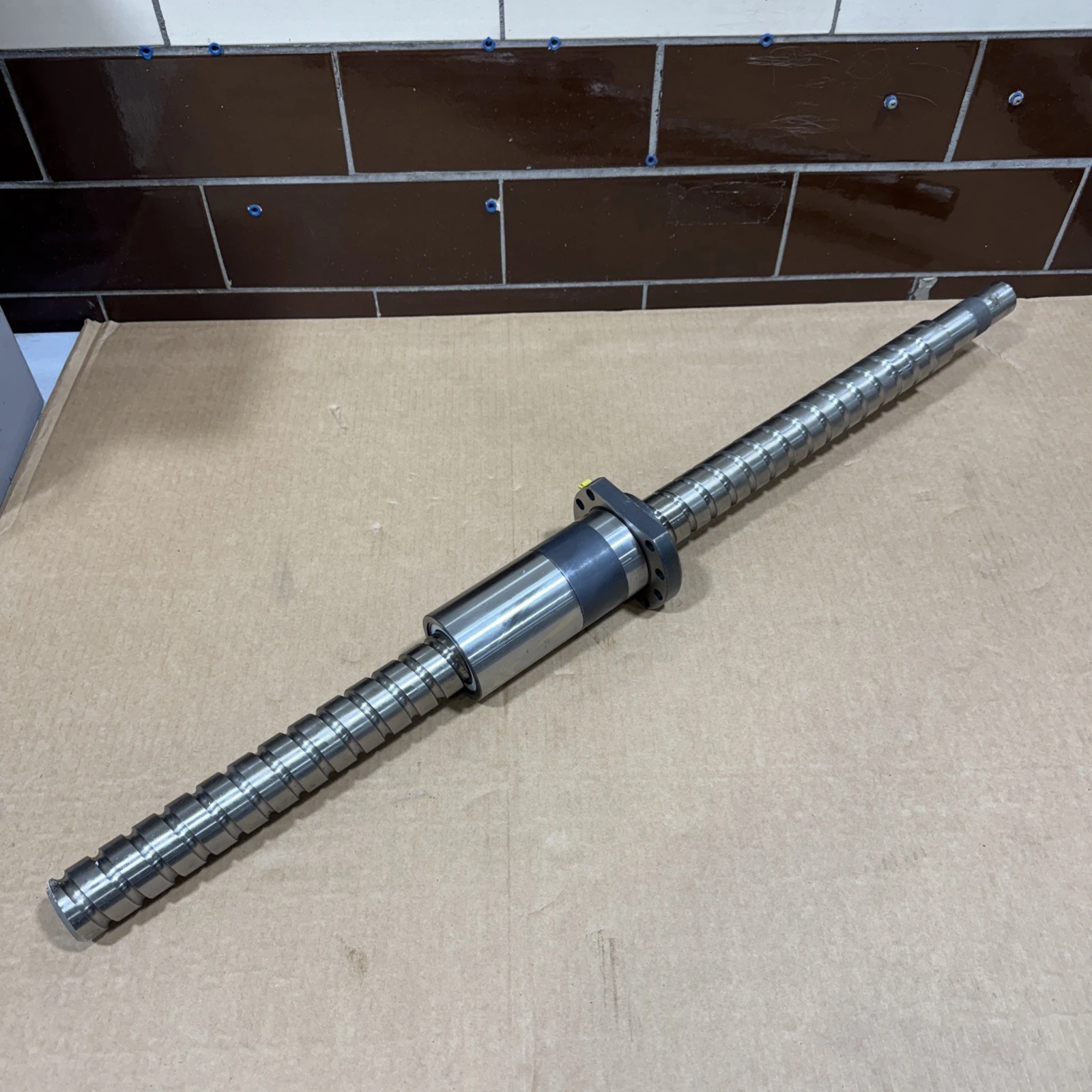 NEW Ball Screw 299488