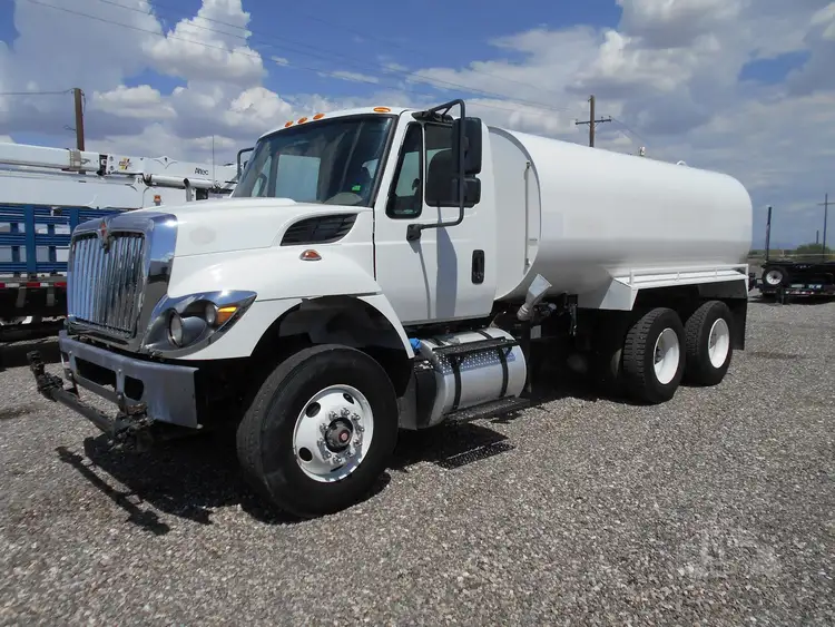 Used 2018 INTERNATIONAL WORKSTAR 7400 Water Trucks Arizona US | Tuscon Trux & Equipment Sales #1546088