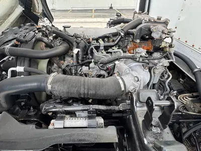 Used 2018 ISUZU NPR XD Reefer Trucks Florida US | Truck and Van Outlet #1509182