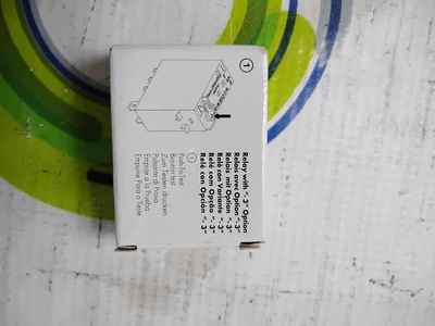 NEW ALLEN BRADLEY 700-HK32A1-4