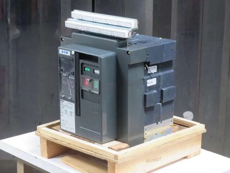 New | in-Stock EATON MWI625 MWI6253HE Circuit Breakers Texas US | Aucto #1308521