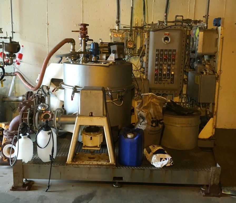 Western States EZ-300 30 x 18 perforate basket centrifuge.