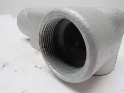 OZ Gedney LR57 CONDUIT BODY 1-1/2" OZGLR57  Form 7 LOT OF 2