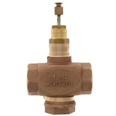 Honeywell V5011N1073 Two-Way Globe Valve [New]