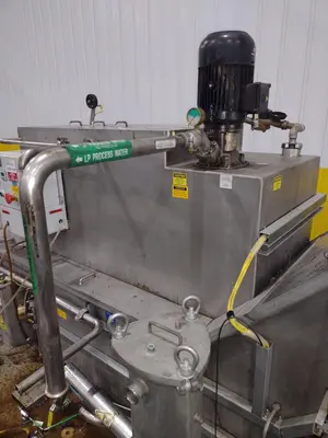 CRYSTAL FILTRATION CONTINUOUS FILTER COOLANT SYSTEM, WITH DRAG-OUT CONVEYOR : YOBRO #25069