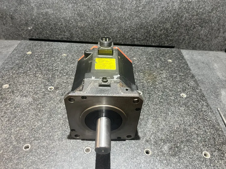 Used FANUC ab22/2000IS Servo Motors | MachineStation #946782