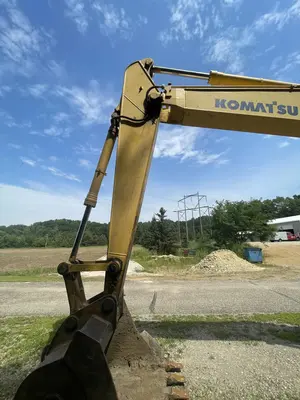 Used 2003 KOMATSU PC200 LC7 Excavators Wisconsin US | Proxy Equipment #1378431