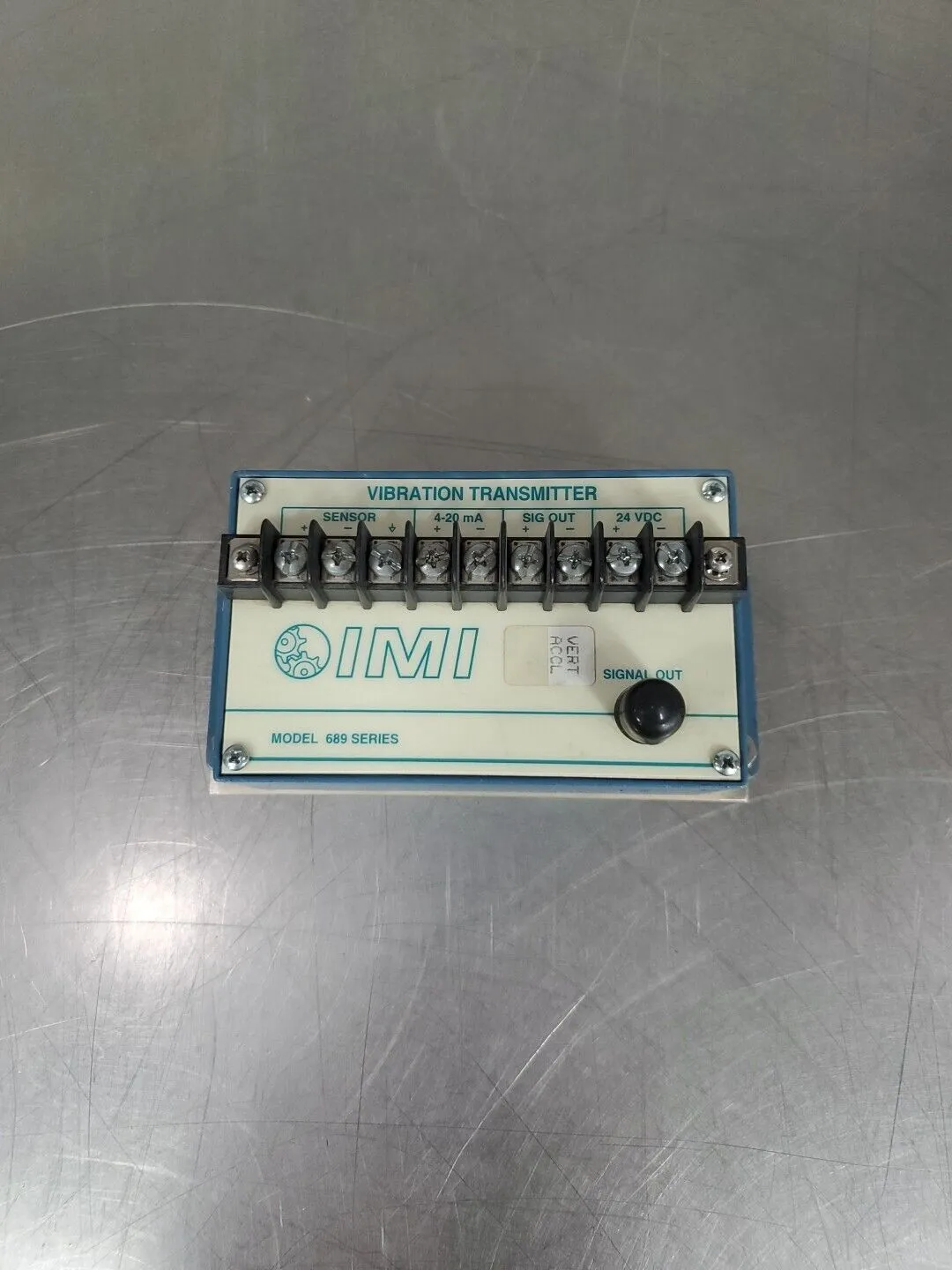 IMI VIBRATION TRANSMITTER 4-20mA MODEL: 689B01. 5B-3