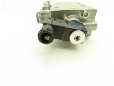 Festo JMFH-5-1/2 10166 Pneumatic Control Valve 5 Way 120 PSI 3/4"NPT 110V
