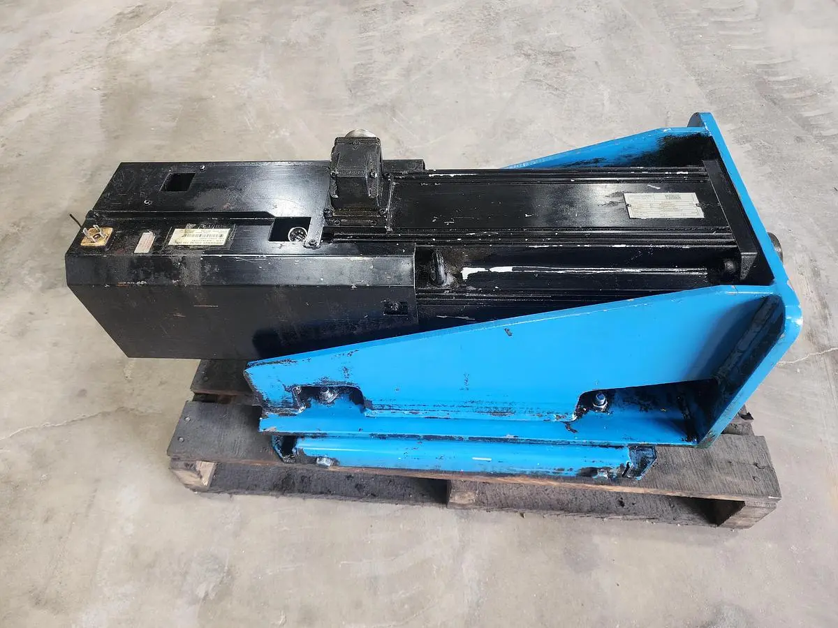 USED INDRAMAT 112D-2-FD-4-C/130-B-1/DI5201V/S005