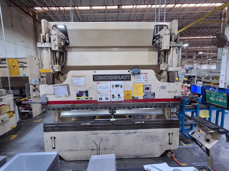 Used 2005 Cincinnati Proform 90 PF x 8 FT Press Brakes Texas US | Machine Tool Bids #1142318