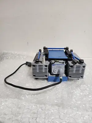 VACUUMBRAND DIAPHRAGM VACUUM PUMP MD4
