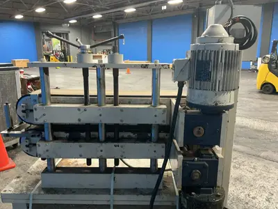 Used POLYTRUDER  EXTRUDER CORP. _UNKNOWN_ Misc Plastics Equipment Ohio US | HGR 24 #1556772