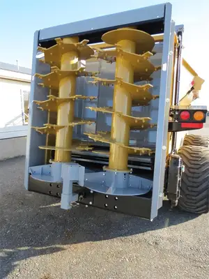 New | in-Stock 2026 TUBELINE NITRO 575RS Manure Spreaders Pennsylvania US | Zimmerman Farm Service #1409831
