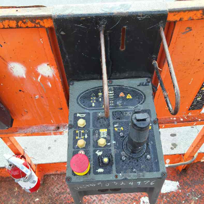 USED 2014 JLG 4069LE