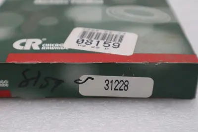 CR (SKF) Radial Shaft Seal 31228 NEW IN BOX STOCK 5668A
