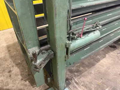 30" X 42" BALEMASTER MODEL #360A CLOSED DOOR HORIZONTAL HYDRAULIC BALER: YOBRO #25089