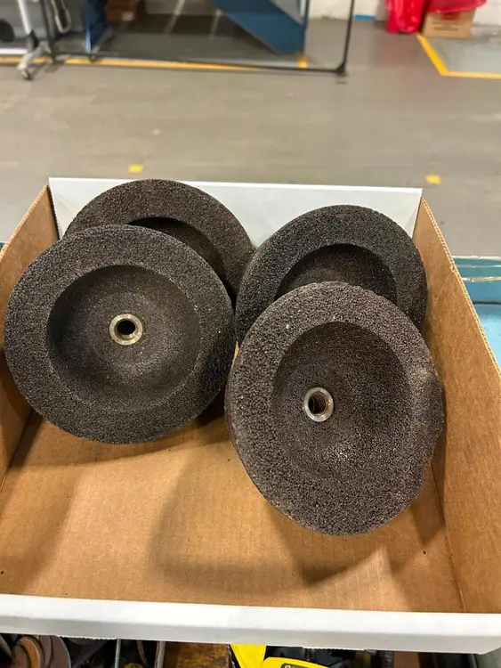 Used _UNKNOWN_ _UNKNOWN_ Grinding Wheels Virginia US | Myron Bowling Auctioneers Inc #1553418