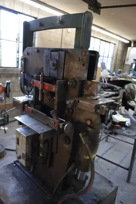 EDWARDS JAWS IV - 50T Ironworkers | MD Equipment Services LLC (1)