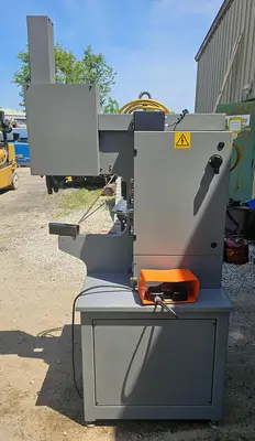 USED 1998 HAEGER 618-1L