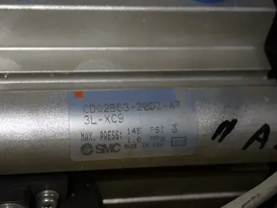 USED SMC CDQ2B2320DZA7 3LXC9