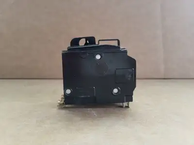 Used SQUARE D QOB250 Switchgears British Columbia CA | Lenmark #1438604